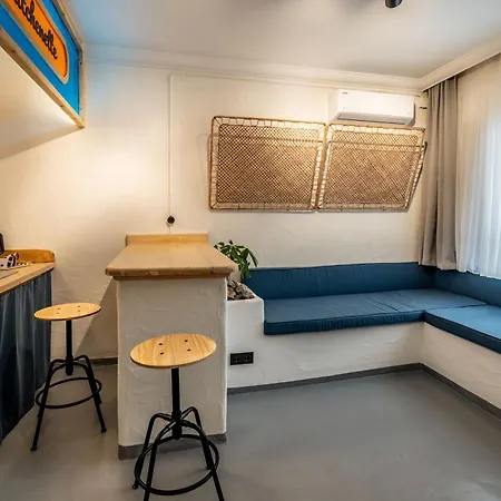 Miloz Hotel